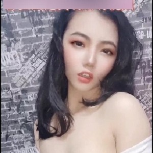 精选女神Cate的有尺度福利视频