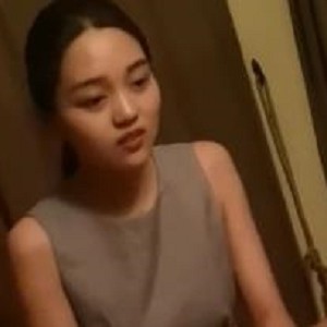 Onlyfans热门爆款：Namigonewild巨R胖臀馒头肥美芳泽护士吊带89V2.9G